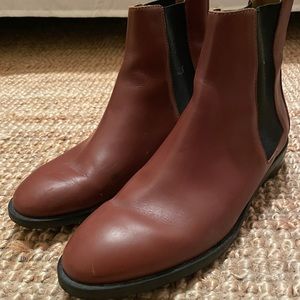 Everlane Modern Chelsea Boot